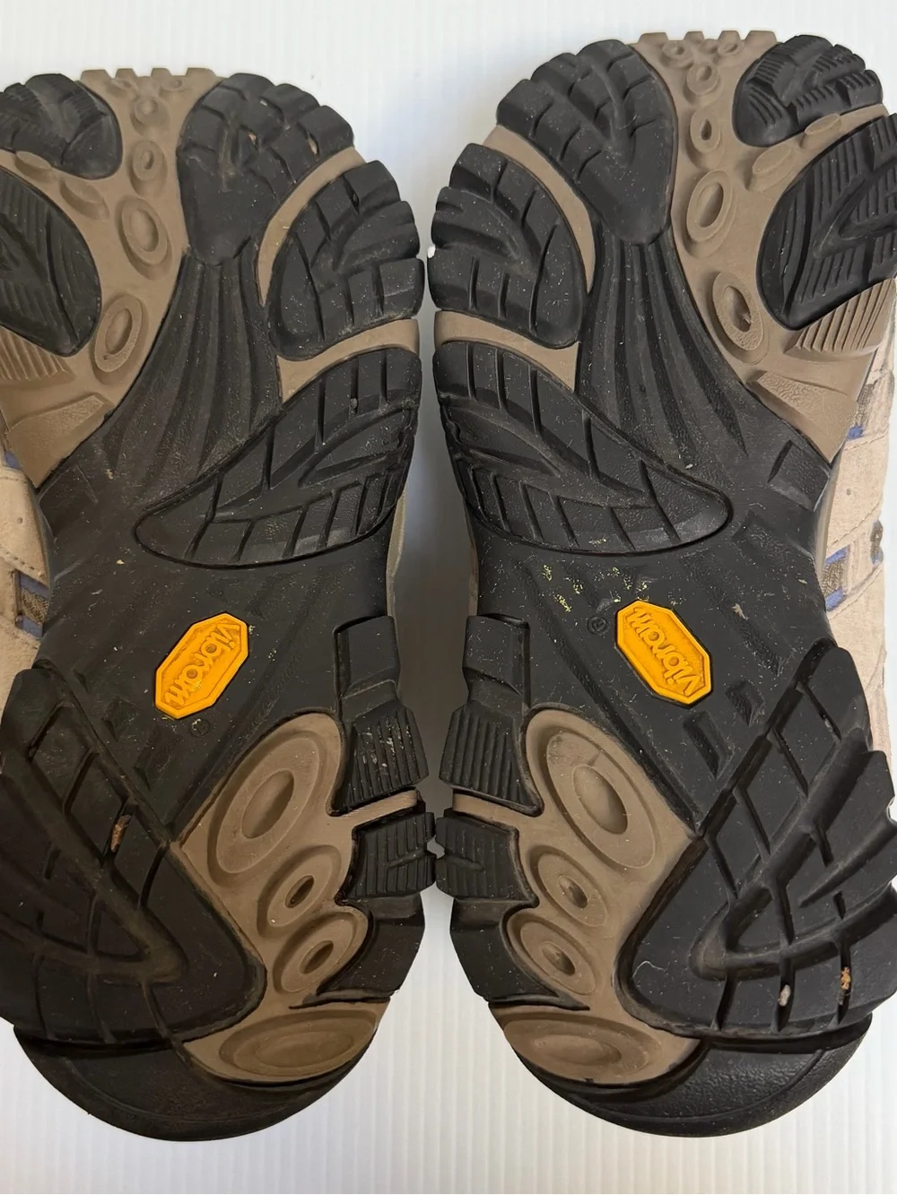 Women’s Merrell Moab Beige/Blue/Black Trail Running/Hiking Shoes